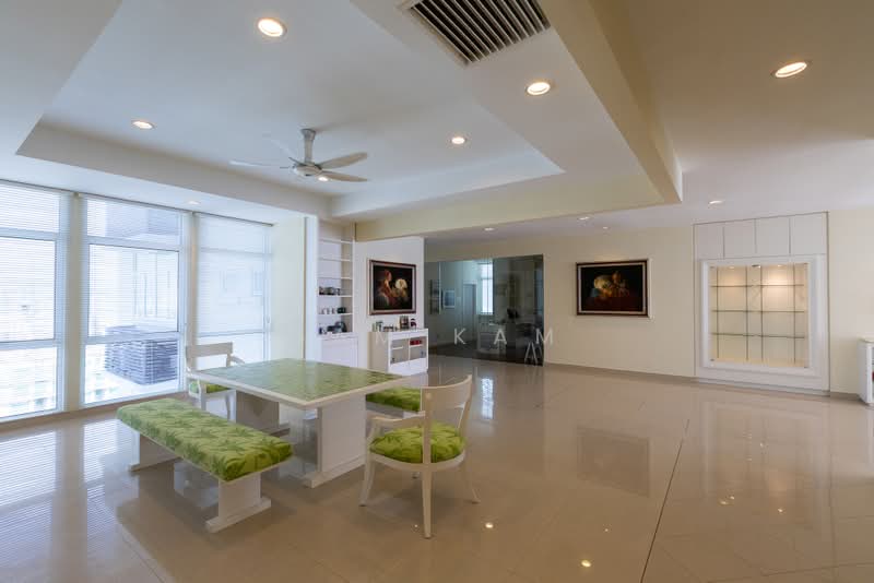 Kondominium untuk Dijual di Mayfair Condominium - Sam Kam - Dining Room - PropertyGuru.com.my