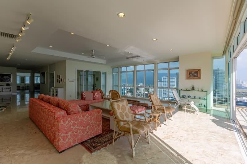 Kondominium untuk Dijual di Mayfair Condominium - Sam Kam - Living Room - PropertyGuru.com.my