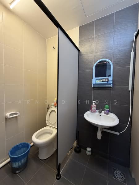 Pejabat untuk Disewa di Taman Connaught (Cheras) - Arnold Khong - Bathroom - PropertyGuru.com.my