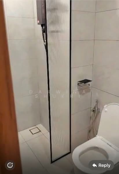 Servis Apartment untuk Disewa di Armani Raja Uda - Darwina Shukri - Bathroom - PropertyGuru.com.my