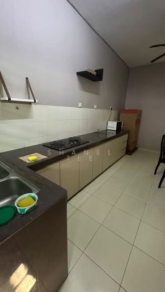2-storey Terraced House for Rent in Kluang (Johor) - Shanel Tee - Kitchen - PropertyGuru.com.my