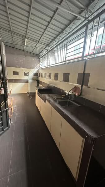 2-storey Terraced House for Rent in Kluang (Johor) - Shanel Tee - Kitchen - PropertyGuru.com.my