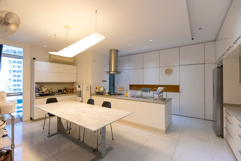 Kondominium untuk Dijual di Mayfair Condominium - Sam Kam - Kitchen - PropertyGuru.com.my