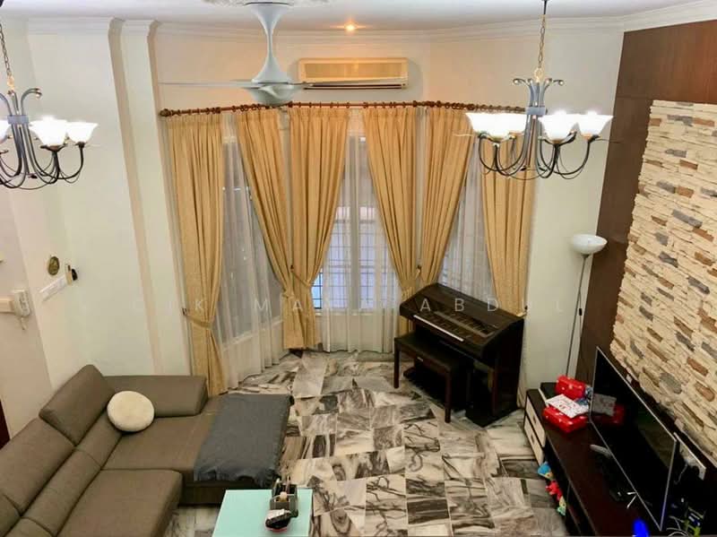 Rumah Teres 2.5 Tingkat untuk Dijual di Ampang Jaya (Ampang) - Cik Maya Abdul - PropertyGuru.com.my