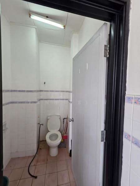 Office for Rent in Setiawangsa (Kuala Lumpur) - Yanny Siow - Bathroom - PropertyGuru.com.my