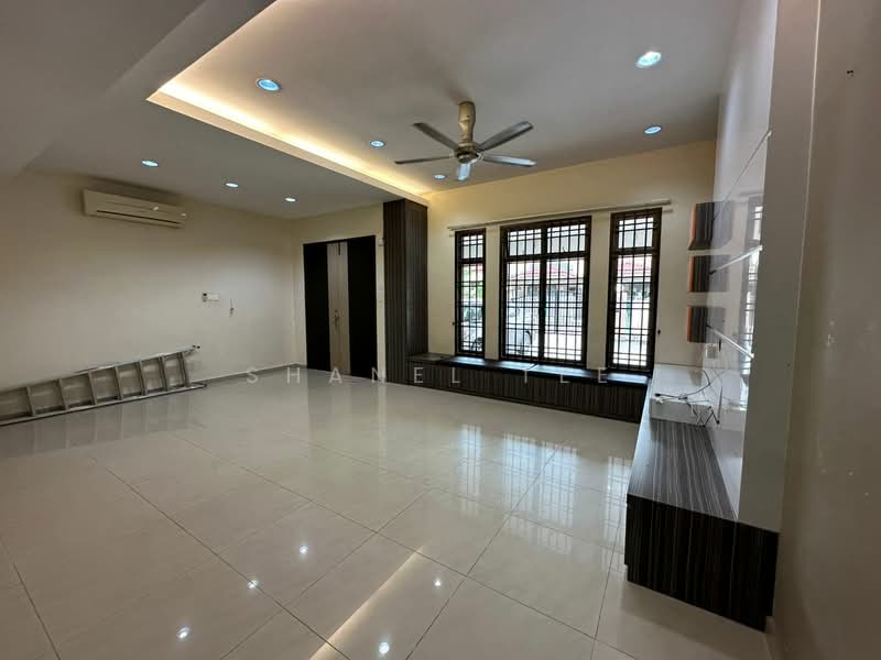 2-storey Terraced House for Sale in Kluang (Johor) - Shanel Tee - Living Room - PropertyGuru.com.my