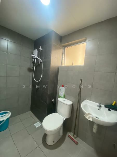Condominium for Rent at Residensi Sateria - Siew Yoong - Bathroom - PropertyGuru.com.my
