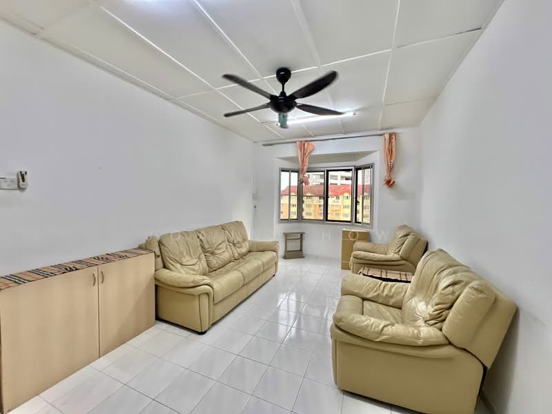 Pangsapuri untuk Disewa di Hilir Kota 1 Apartment - Joanne How - Living Room - PropertyGuru.com.my