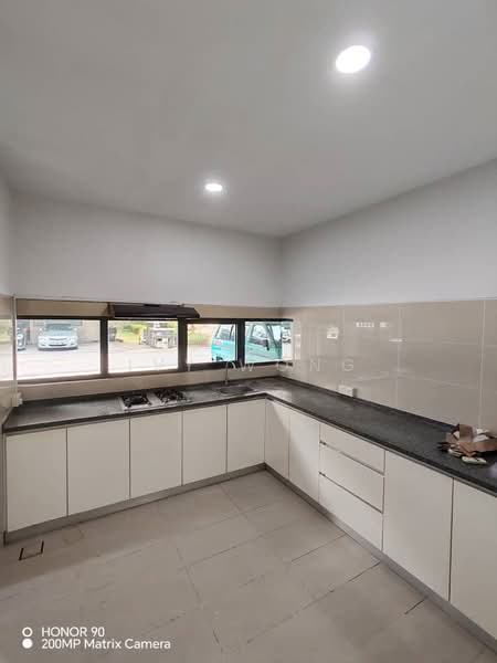 Condominium for Rent at Mirage By The Lake - Ivy Wong - Kitchen - PropertyGuru.com.my