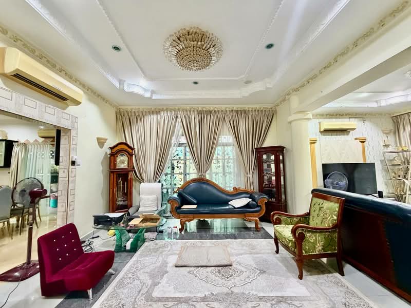 Zero-Lot Bungalow for Sale in Taman Maluri (Cheras) - Ali Idris - Living Room - PropertyGuru.com.my
