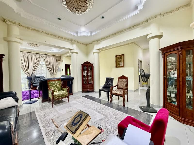 Zero-Lot Bungalow for Sale in Taman Maluri (Cheras) - Ali Idris - Living Room - PropertyGuru.com.my