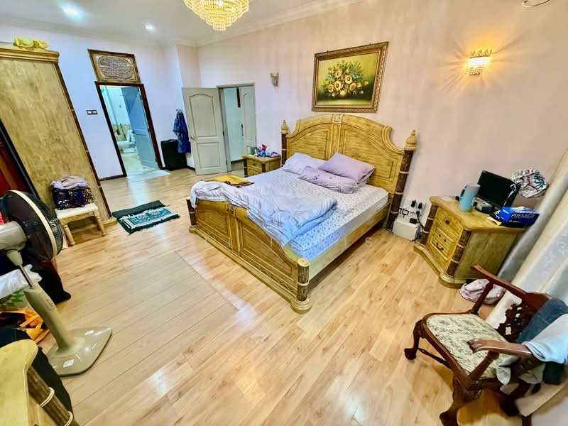 Zero-Lot Bungalow for Sale in Taman Maluri (Cheras) - Ali Idris - Bedroom - PropertyGuru.com.my