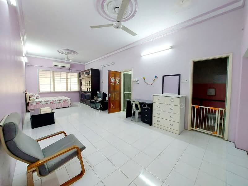 Bungalow for Rent in Taman Chateau (Ipoh) - Vivian Foong - PropertyGuru.com.my