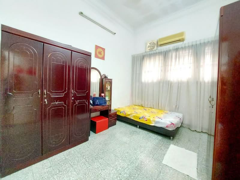 Bungalow for Rent in Taman Chateau (Ipoh) - Vivian Foong - PropertyGuru.com.my