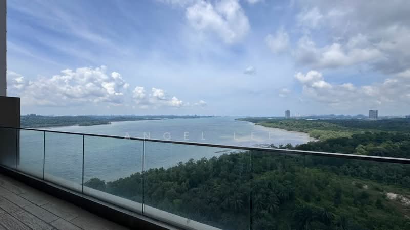 Servis Apartment untuk Disewa di Puteri Cove Residences - Angel Lee - Balcony - PropertyGuru.com.my