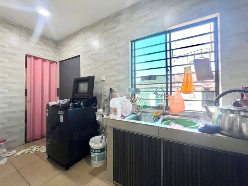 Rumah Teres 1 Tingkat untuk Dijual di Taman Dusun Jaya (Semenyih) - Tengku Zairi - PropertyGuru.com.my
