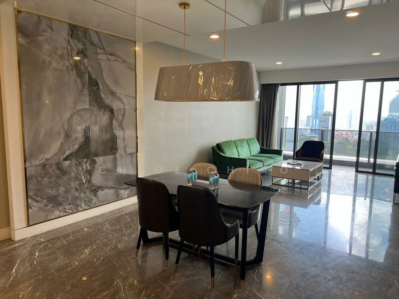 Servis Apartment untuk Dijual di Victory Suites (The Face 2), KLCC - Chloe Chiao - Living Room - PropertyGuru.com.my