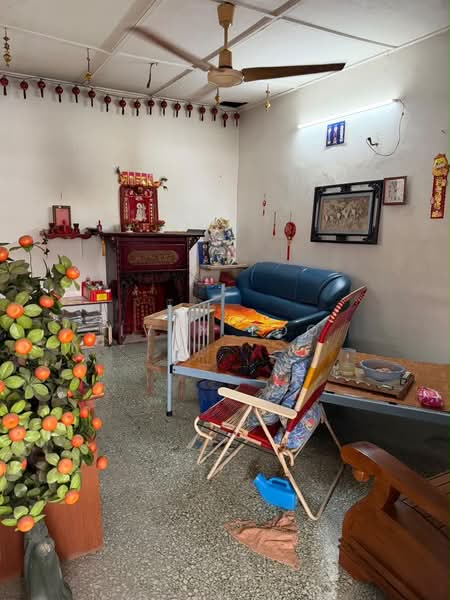 Rumah Teres untuk Dijual di Kepong (Kuala Lumpur) - Ivan Loo - Living Room - PropertyGuru.com.my