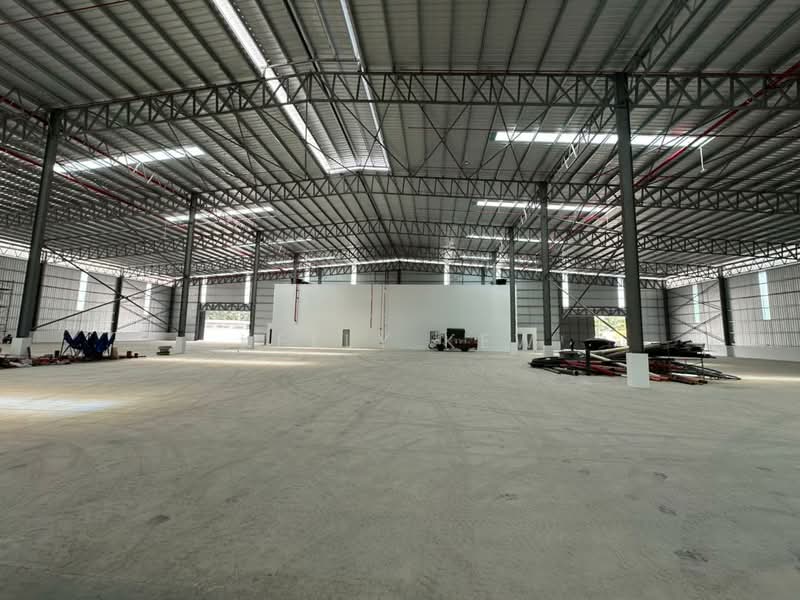 Warehouse for Rent in Taman Perindustrian Usj 1 (Subang Jaya) - Kelly Kew - Interior - PropertyGuru.com.my