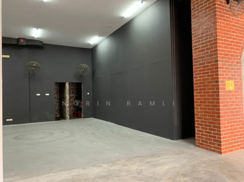 Factory for Sale in Bukit Jelutong (Shah Alam) - Norin Ramli - PropertyGuru.com.my