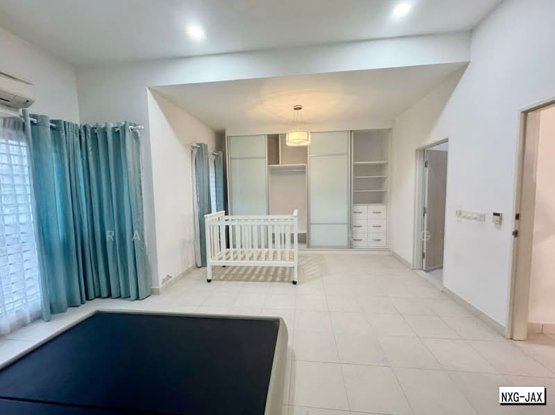 2-storey Terraced House for Sale in Setia Indah 12 (Setia Alam) - Raymond Cheng - Bedroom - PropertyGuru.com.my