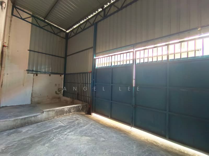 Terrace Factory for Rent in Kawasan Perindustrian Mount Austin (Tebrau) - Angel Lee - Exterior - PropertyGuru.com.my