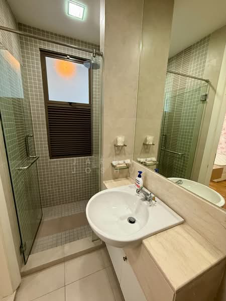 Kondominium untuk Disewa di Ara Hill Condominium - Jarrod Joshua - Bathroom - PropertyGuru.com.my