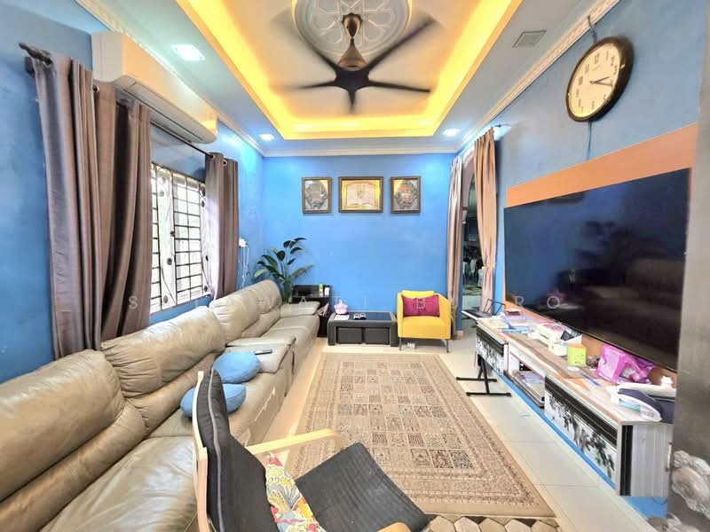 Semi-Detached House for Sale in Shah Alam (Selangor) - Salawati Busro - Living Room - PropertyGuru.com.my