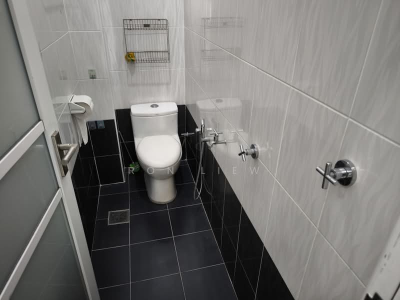 Rumah Teres 2 Tingkat untuk Disewa di Sri Petaling (Kuala Lumpur) - Ron Liew - Bathroom - PropertyGuru.com.my