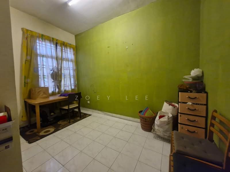 2-storey Terraced House for Sale in Mutiara Rini (Skudai) - Zoey Lee - Living Room - PropertyGuru.com.my