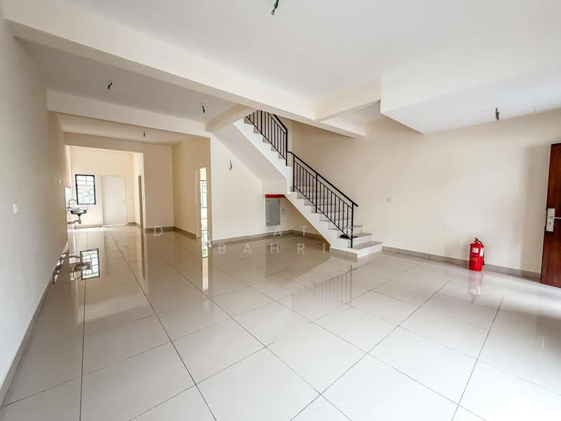 Rumah Teres 3 Tingkat untuk Dijual di Ampang (Selangor) - Mohd Aizat Saiful Bahri - Interior - PropertyGuru.com.my