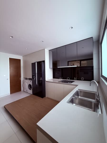 Servis Apartment untuk Disewa di The Astaka @ 1 Bukit Senyum - Bryan Wong - Kitchen - PropertyGuru.com.my