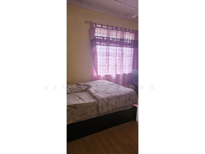 2-storey Terraced House for Sale in Bandar Baru Uda (Tampoi) - Benson Chong - Bedroom - PropertyGuru.com.my