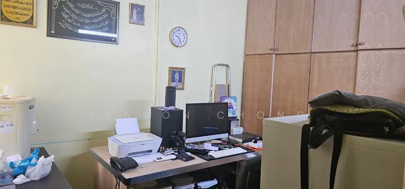2-storey Terraced House for Sale in Bandar Baru Uda (Tampoi) - Benson Chong - Study - PropertyGuru.com.my