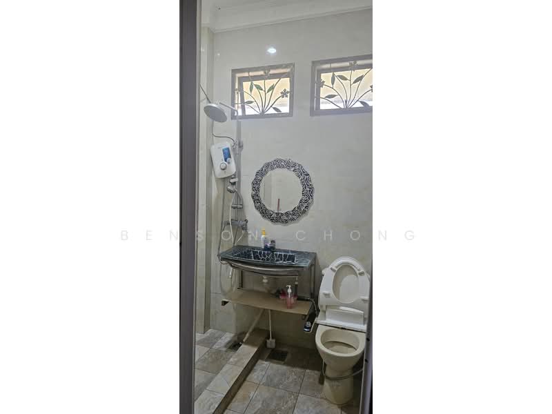 2-storey Terraced House for Sale in Bandar Baru Uda (Tampoi) - Benson Chong - Bathroom - PropertyGuru.com.my