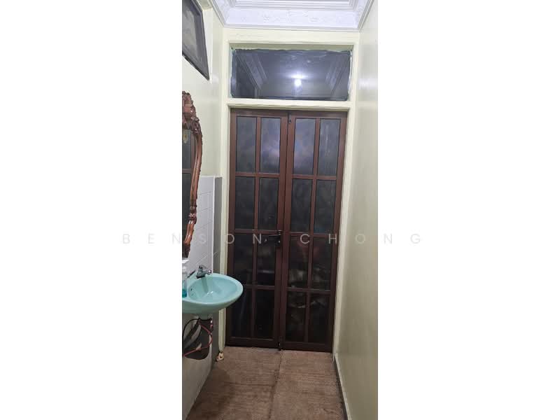 2-storey Terraced House for Sale in Bandar Baru Uda (Tampoi) - Benson Chong - Bathroom - PropertyGuru.com.my