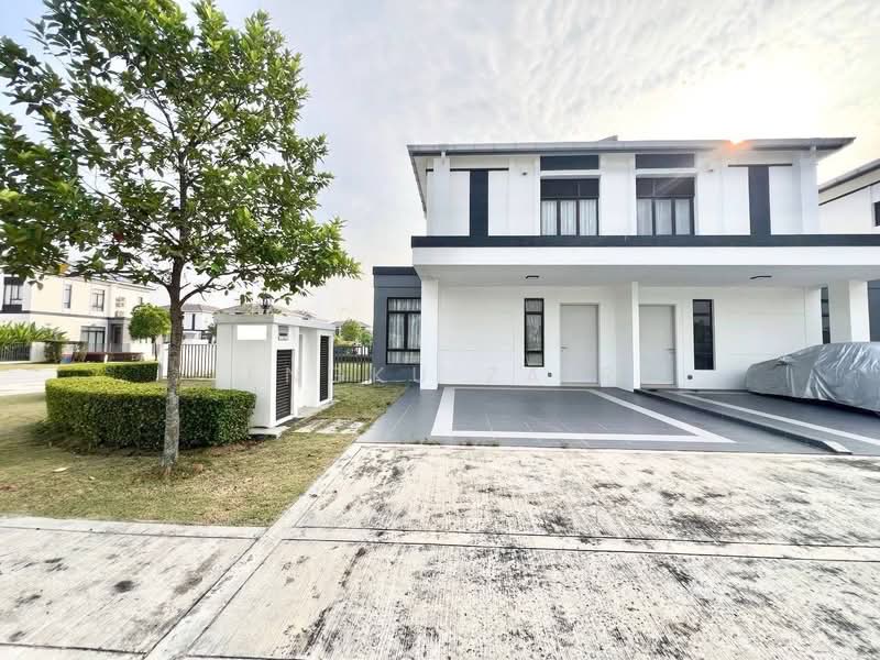 Terraced House for Sale in Eco Grandeur (Puncak Alam) - Tengku Zairi - PropertyGuru.com.my