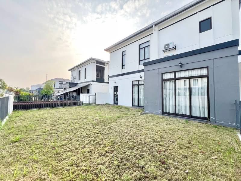 Terraced House for Sale in Eco Grandeur (Puncak Alam) - Tengku Zairi - PropertyGuru.com.my
