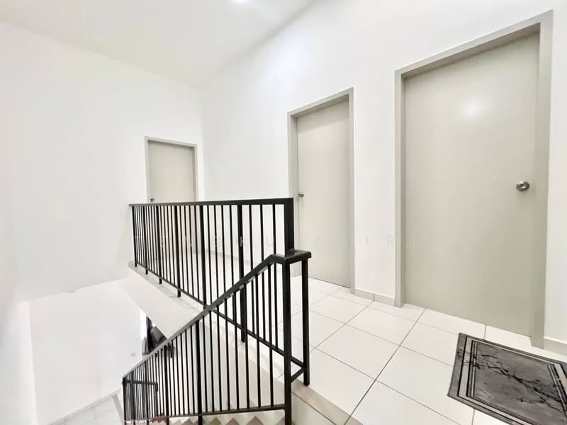 Terraced House for Sale in Eco Grandeur (Puncak Alam) - Tengku Zairi - PropertyGuru.com.my