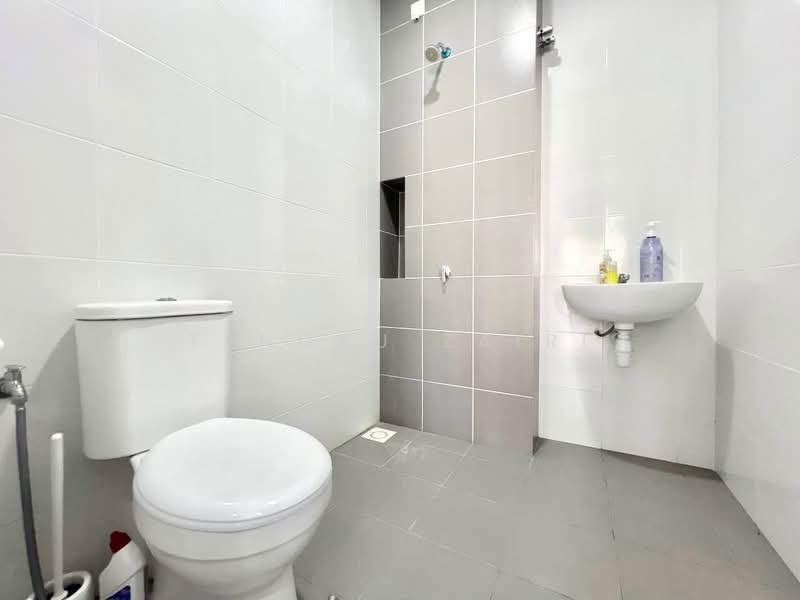 Terraced House for Sale in Eco Grandeur (Puncak Alam) - Tengku Zairi - PropertyGuru.com.my