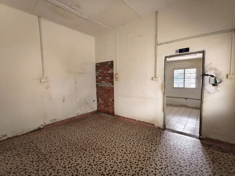 Commercial Bungalow for Rent in Tanjung Puteri (Johor Bahru) - Zoey Lee - PropertyGuru.com.my