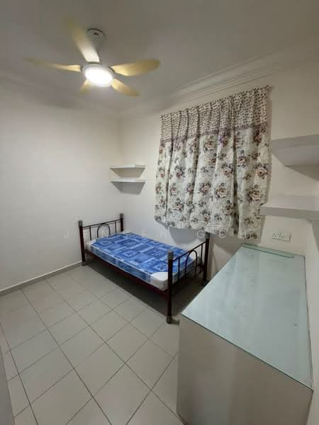Apartment for Rent at Lake View Suites - Jensen Goh - Bedroom - PropertyGuru.com.my