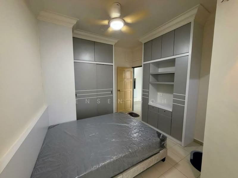 Apartment for Rent at Lake View Suites - Jensen Goh - Bedroom - PropertyGuru.com.my