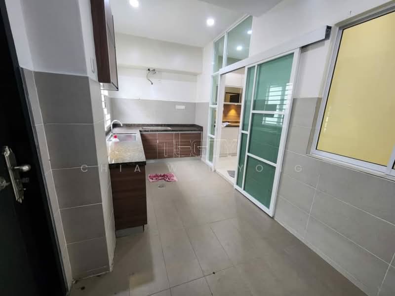 Rumah Teres 2.5 Tingkat untuk Dijual di Bandar Puteri Klang (Klang) - Chia Wai Yong - Kitchen - PropertyGuru.com.my