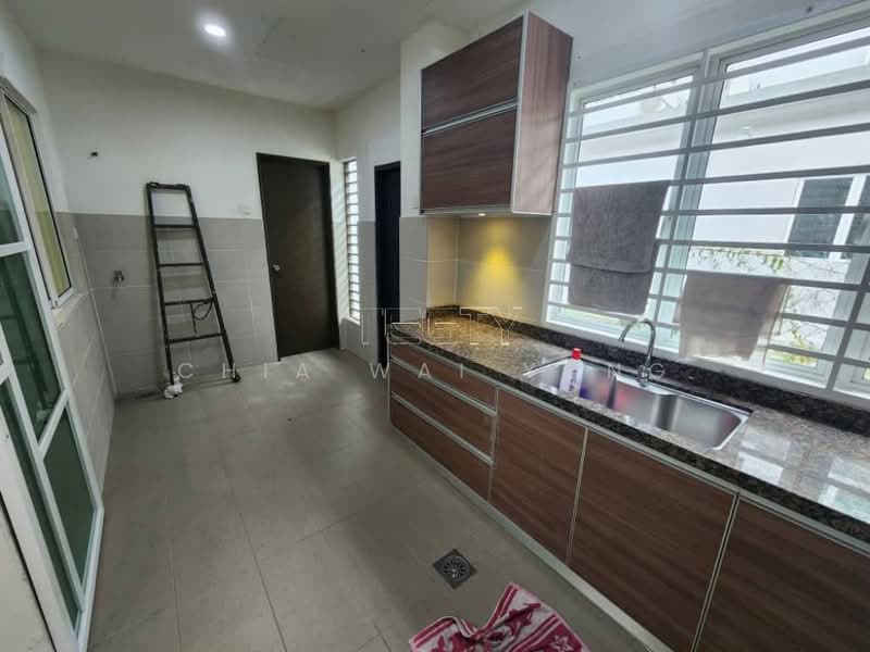Rumah Teres 2.5 Tingkat untuk Dijual di Bandar Puteri Klang (Klang) - Chia Wai Yong - Kitchen - PropertyGuru.com.my