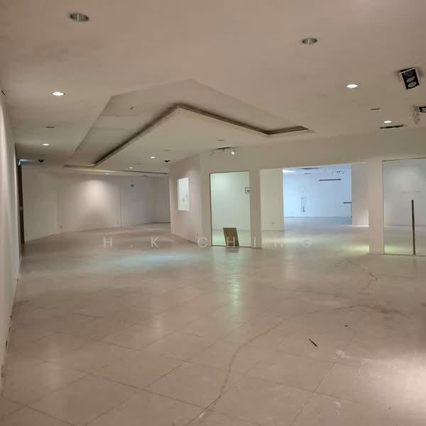 Shop for Rent in Bandar Puteri Puchong (Puchong) - H.K Ching - Interior - PropertyGuru.com.my