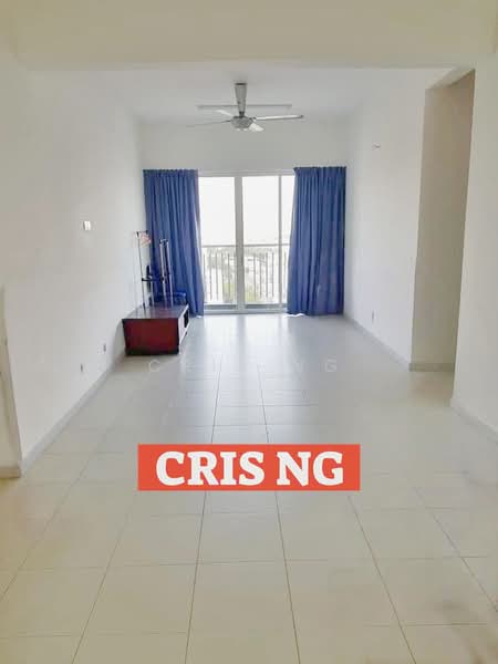 Kondominium untuk Dijual di The Golden Triangle Condominium - Cris Ng - Living Room - PropertyGuru.com.my