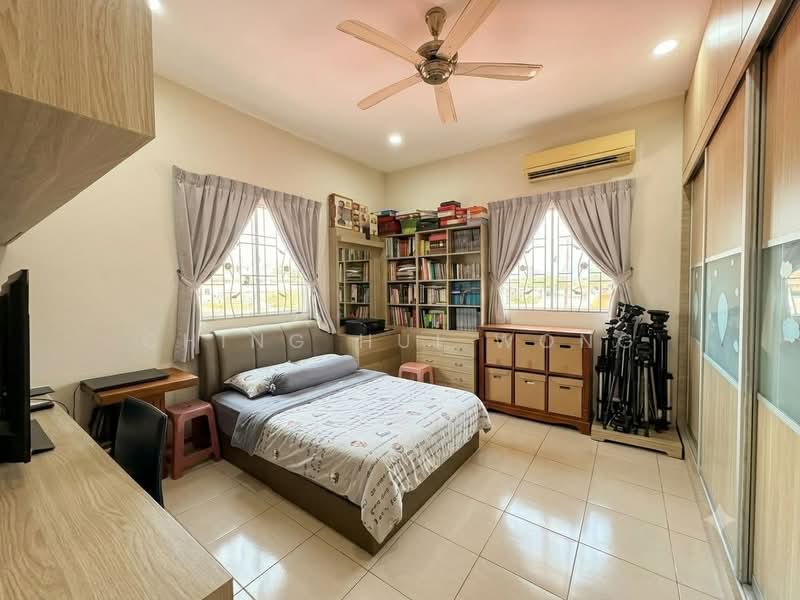 1.5-storey Terraced House for Sale in Kota Kinabalu (Sabah) - Ching Hui Wong - Bedroom - PropertyGuru.com.my