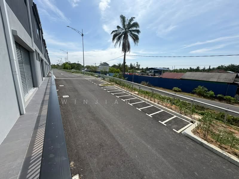 Shop / Office for Rent in Bandar Serenia (Dengkil) - Winjian Lim - Exterior - PropertyGuru.com.my