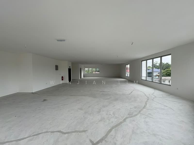 Shop / Office for Rent in Bandar Serenia (Dengkil) - Winjian Lim - Interior - PropertyGuru.com.my